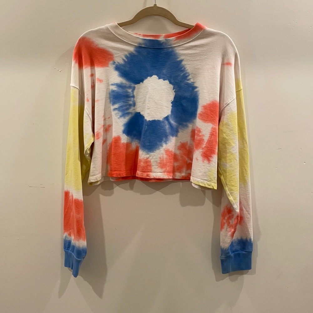 ZARA Cropped Tie-Dye Sweatshirt. Worn twice.